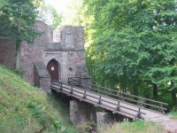 /album/fotogalerie-hrad-litice-nad-orlici-zamberk/hrad-litice-vstupni-brana-s-mostem-2-jpg1/